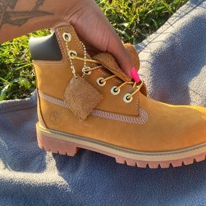 Womens Timberlands join.stan.store/Janaee1